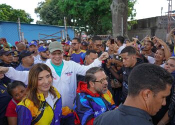 Lacava y Fuenmayor participaron en simulacro electoral en Valencia por la defensa del Esequibo