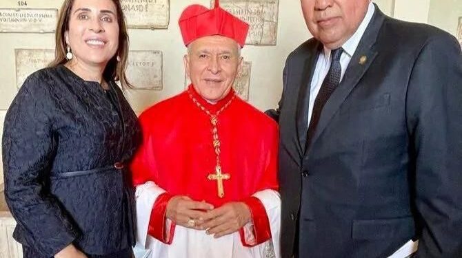 Unitec entregará Doctorado Honoris Causa al cardenal Diego Padrón