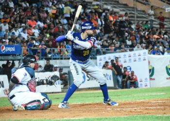 Magallanes cayó en el segundo de la serie ante Zulia