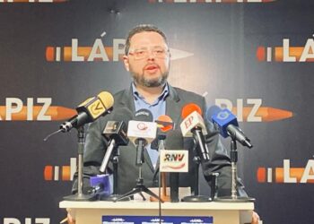 Ecarri señaló que es momento de nacionalismo, no de parcialidades