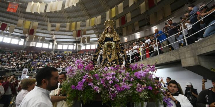 Cardenal Diego Padrón: «La Virgen María es un ícono de la cercanía y del amor de Dios»