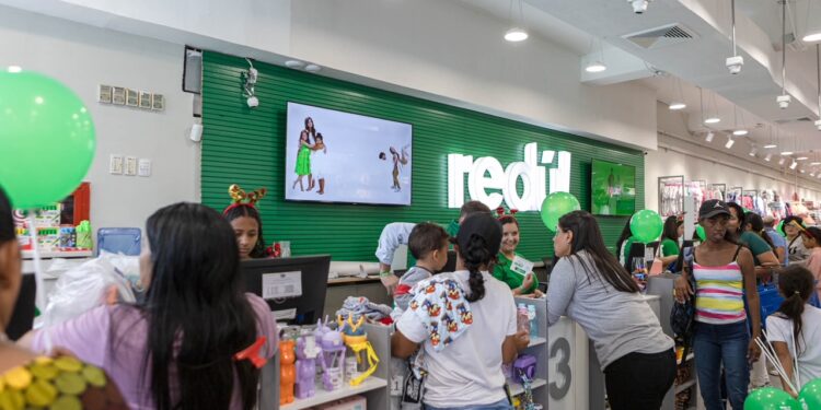 Redú reabrió su tienda en el centro de Valencia