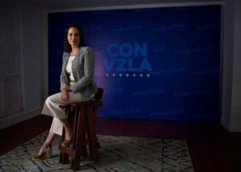 María Corina Machado: “La opción de dar un paso a un lado y que se presente otro candidato no existe”