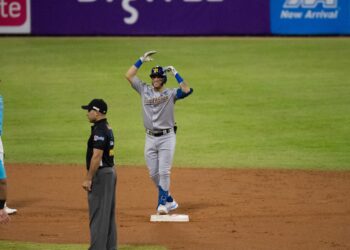 Magallanes explotó su ofensiva ante Bravos y sigue enrachado