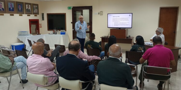 Vénesis y el Frente Amplio realizan en Valencia el primer taller: Un Nuevo Acuerdo Nacional