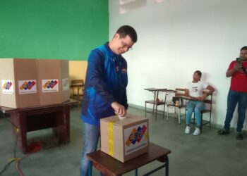 Referendo Consultivo sobre El Esequibo: Poca afluencia de votantes en algunos centros electorales de Carabobo