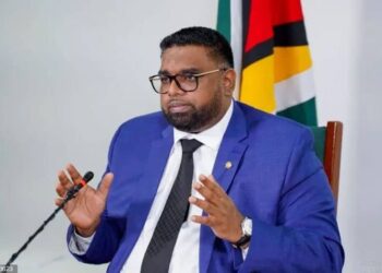 Guyana pide mediación de Cuba en caso del Esequibo y su disputa con Venezuela