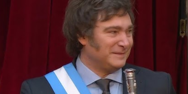 Milei anticipa duro ajuste y estanflación: «Habrá luz al final del camino»