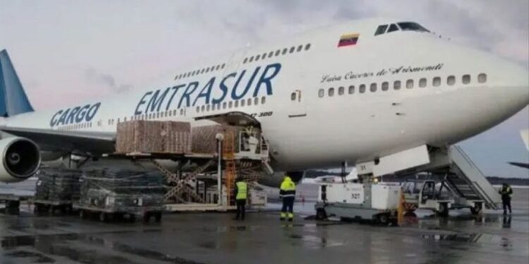 Aerolínea venezolana se reserva acciones judiciales por el avión decomisado en Argentina