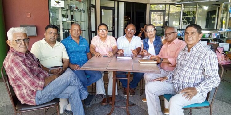 Melvis Humbría: Desde el MAS rechazamos las Inhabilitaciones contra María Corina Machado y Henrique Capriles