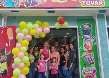 Inauguradas franquicias de Crema Helados en las localidades de Punto Fijo y Tovar