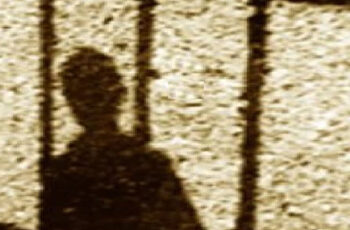 Un joven de 18 años abusó sexualmente de una sexagenaria en Trujillo