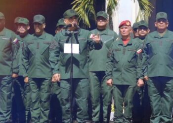 Fuerza Armada expulsó a 18 militares tras denuncia de supuestos planes conspirativos