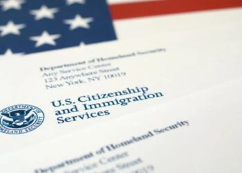 Estados Unidos anuncia un aumento de tarifas para ciertos trámites migratorios
