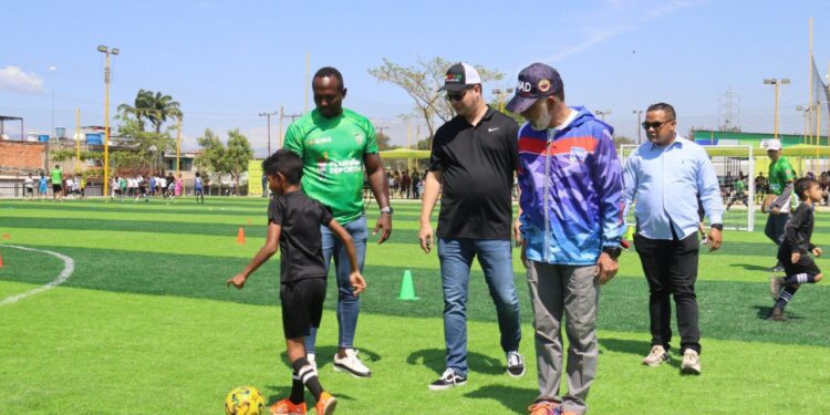 Con Festival Deportivo se celebró el tercer aniversario de la Superintendencia Nacional Antidrogas de Valencia