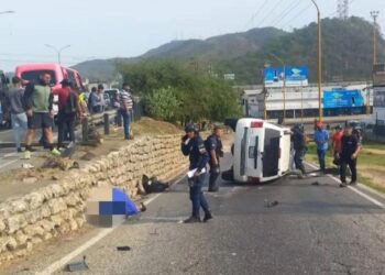 Colisión de dos vehículos en el puente Michelena dejó un fallecido