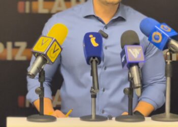 Lápiz propone presidenciales el 27 de octubre y plantea cuatro condiciones que blinden el proceso