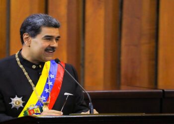 Maduro hace cambios en su gabinete ministerial