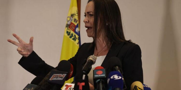 María Corina Machado ve la reunión convocada por la AN como una violación al acuerdo de Barbados
