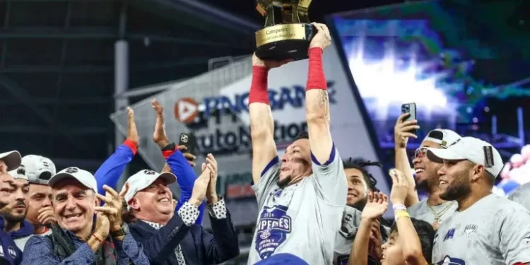 Tiburones de La Guaira de Venezuela es el nuevo campeón de la Serie del Caribe