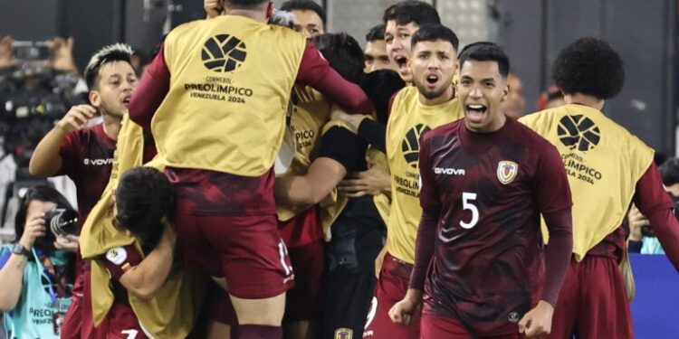 Venezuela sacó un empate de oro ante Argentina en la Fase Final del Preolímpico