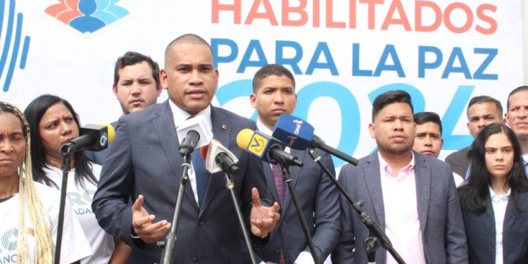 Leocenis García propone pacto entre candidatos habilitados y evitar “la tentación de la abstención”