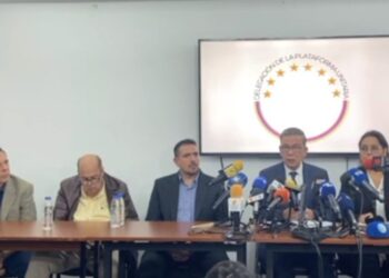 Oposición presentó dossier de 33 páginas de violaciones del acuerdo de Barbados por parte del Gobierno