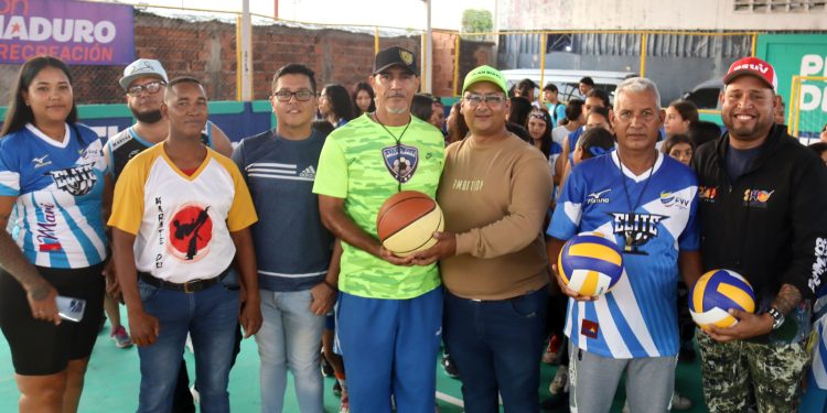 Alcaldía de Valencia rehabilitó Cancha Roja de Ricardo Urriera