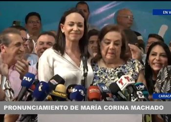 María Corina Machado designó a la profesora Corina Yoris como su candidata sustituta