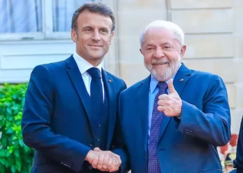 Lula y Macron afirman que el veto a la candidatura de Corina Yoris en Venezuela es «grave»