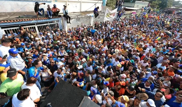 María Corina Machado desde el sur de Valencia: «Nadie nos sacará de la ruta electoral»