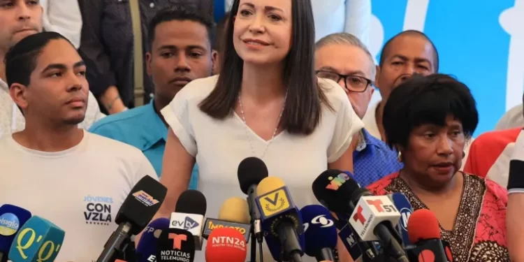 María Corina Machado: «Aquí nadie nos saca de la ruta electoral»