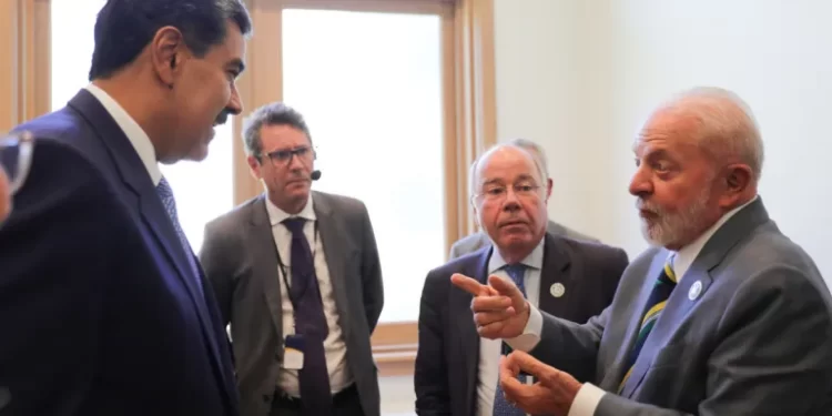 Maduro se compromete ante Lula a convocar elecciones presidenciales en el segundo semestre