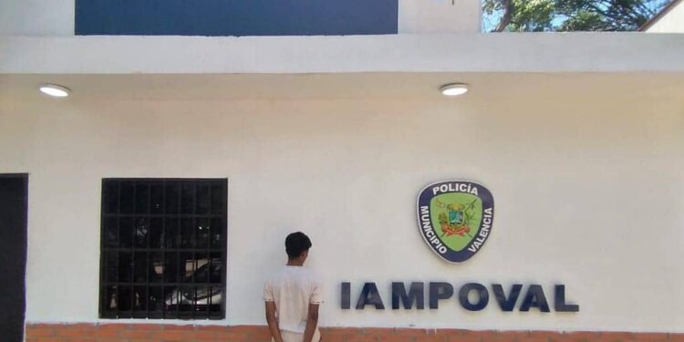 Polivalencia capturó a un hombre por posesión de droga