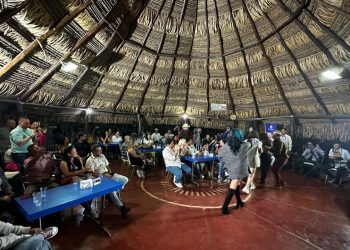«El Rancho Happy Hee Haw de Midisland Producciones: Una Experiencia de los Parques de Orlando en Valencia»