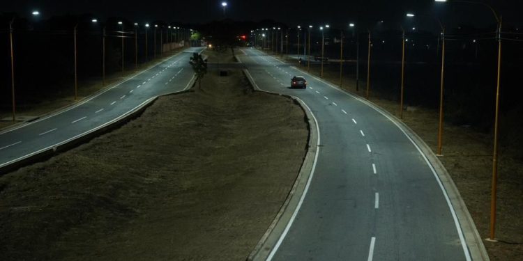 Alcalde Fuenmayor recuperó la vía de Boca de Rio en Parque Valencia