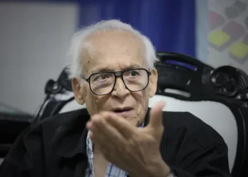 Falleció José Napoleón Oropeza: un apasionado maestro de la Literatura