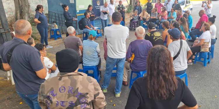 Vecinos de Yuma I y II realizaron Asamblea para discutir mejoras en los servicios públicos