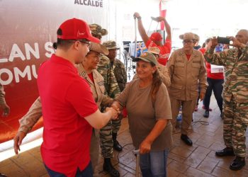 Alcaldía de Valencia desplegó Plan Social Comunitario