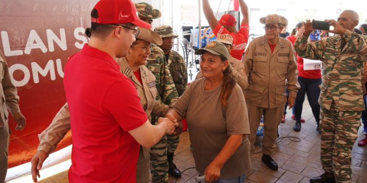 Alcaldía de Valencia desplegó Plan Social Comunitario