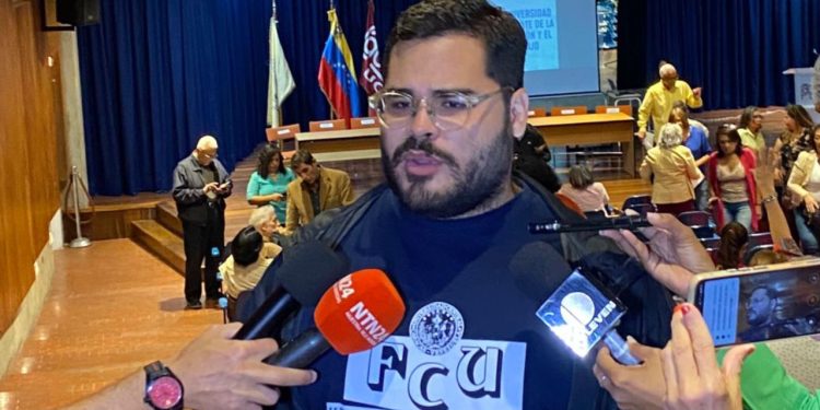 Jesús Mendoza instó a autoridades de la UCV a defender el voto de cara al 28 de julio