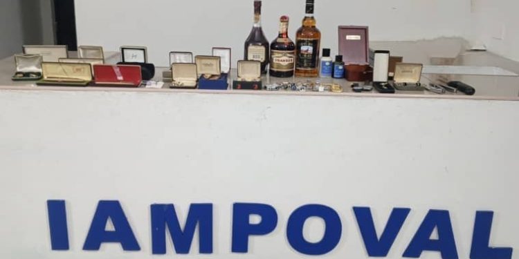 Polivalencia capturó a dos adolescentes por hurtar en una vivienda de la urbanización Prebo