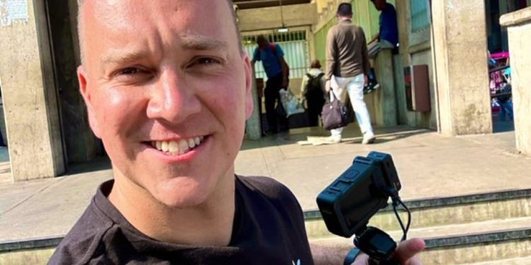 Detienen al youtuber carabobeño Óscar Alejandro Pérez en Maiquetía