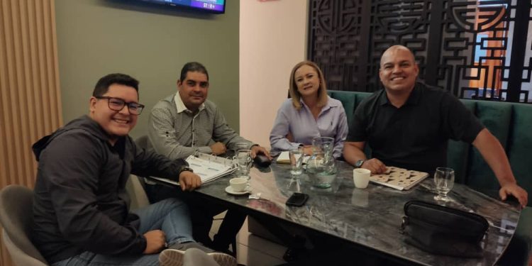 Min Unidad apoya el plan de gobierno de Antonio Ecarri basado en la educación ciudadana