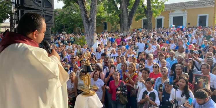 Valencia celebró Fiesta de la Divina Misericordia