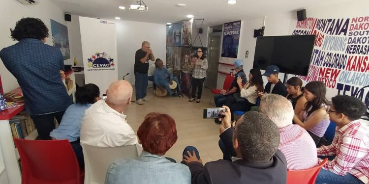 Realizan evento: Mente Sana, Corazón Feliz en el Cevac