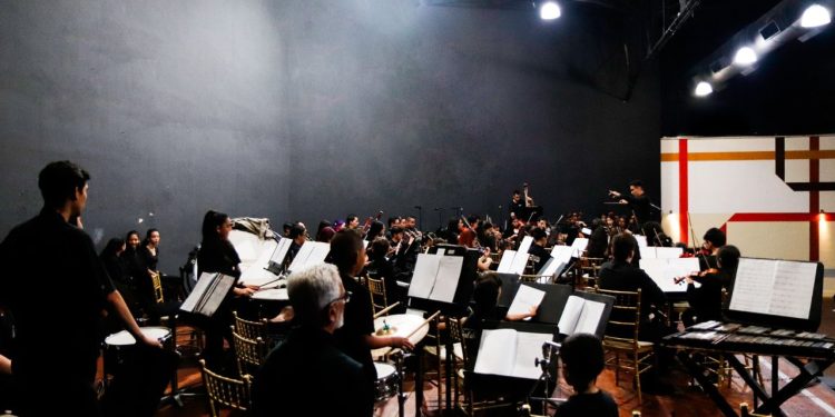 Cientos de carabobeños disfrutaron del “Concierto Sinfónico Coral” de la OSC en Hesperia Valencia