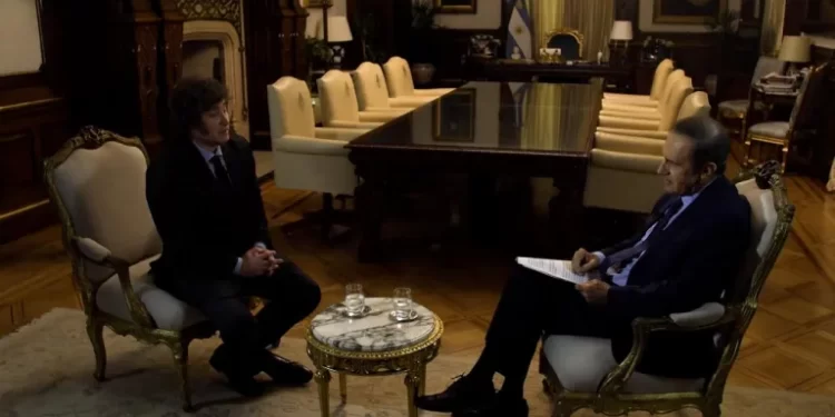 Milei está dispuesto a convencer a otros países de que adopten sanciones contra Venezuela