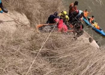 Encuentran el cuerpo sin vida del adolescente desaparecido en una laguna de San Diego