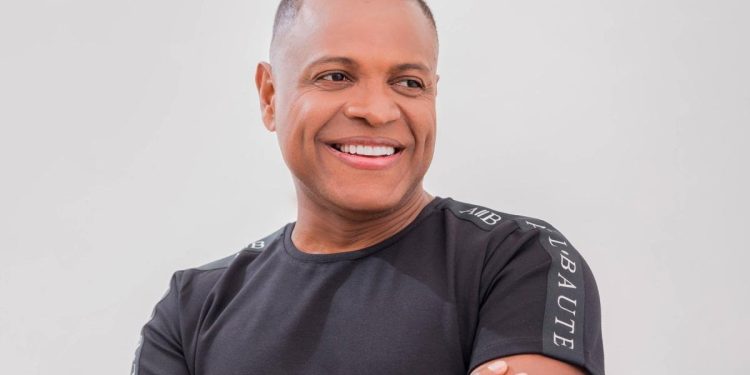 El vallenato está de luto: murió el compositor y cantante Ómar Geles